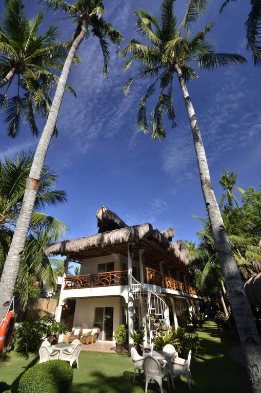 Mike'S Dauin Dive Resort Extérieur photo